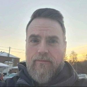 Meet your Posher, Mark